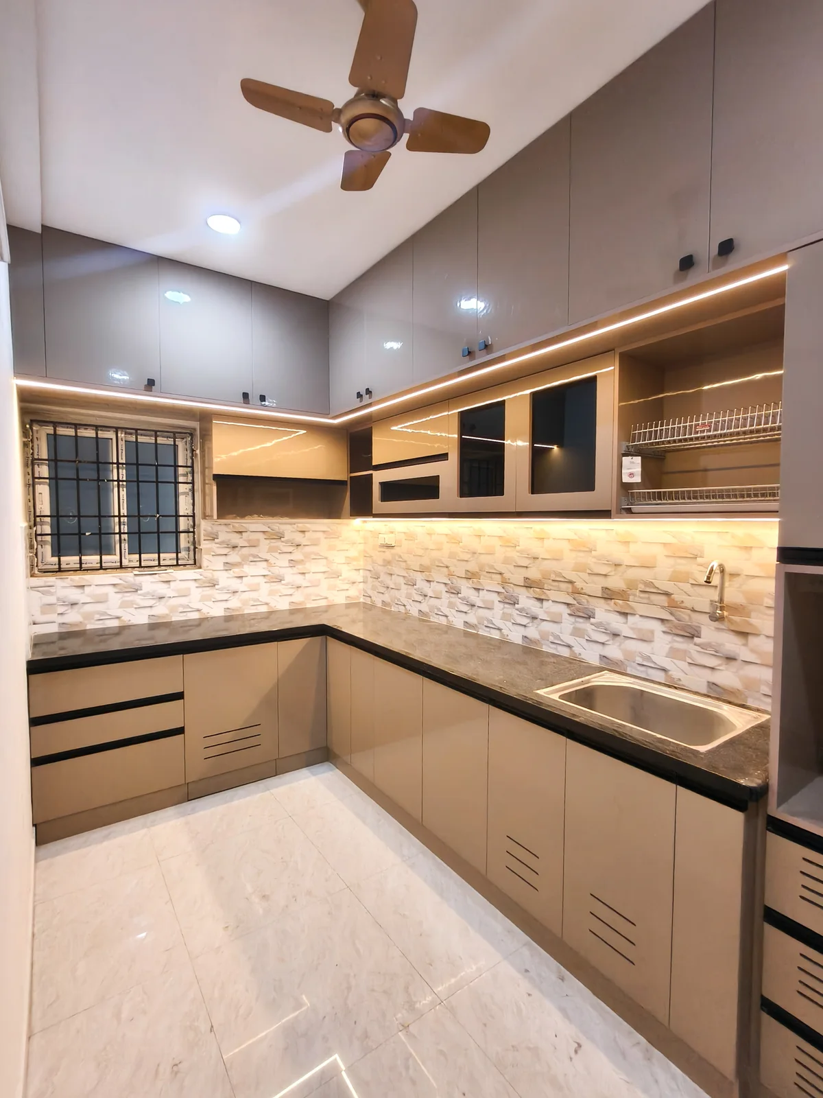 modular kitchen interiors in chennai